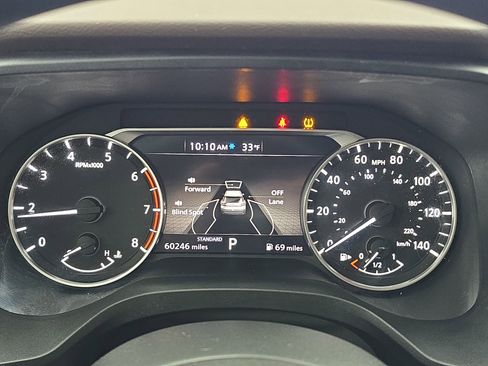 Certified 2023 Nissan Rogue SV image 18