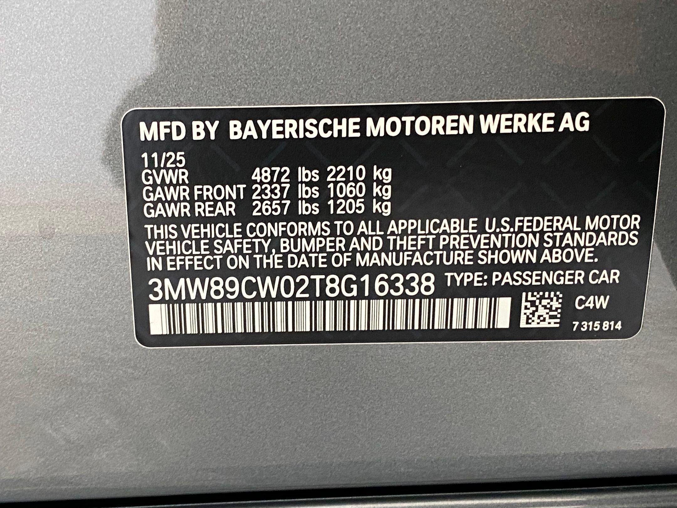 Used 2026 BMW 330i xDrive Sedan w/ Premium Package AWD/4WD image 27