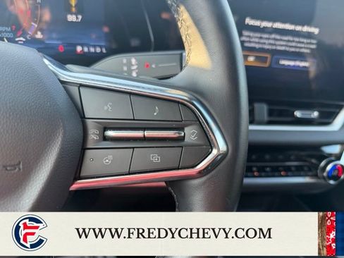 Used 2026 Chevrolet Equinox LT w/ Convenience Package II AWD/4WD image 14