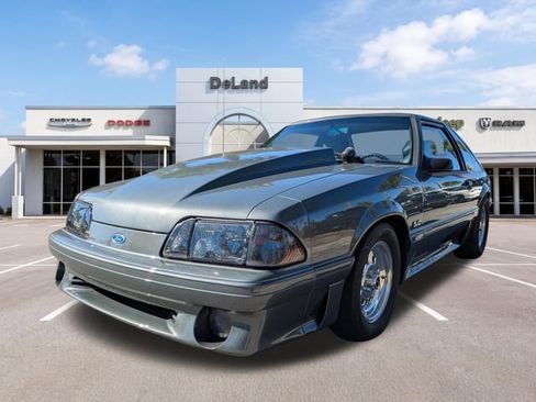 Used 1989 Ford Mustang GT RWD image 7
