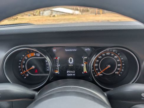 Used 2021 Jeep Wrangler Unlimited Sport image 13