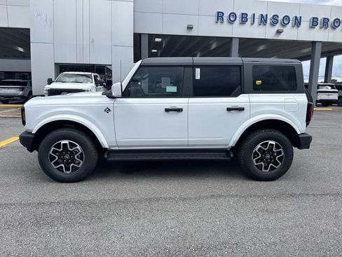 New 2026 Ford Bronco Outer Banks AWD/4WD image 8