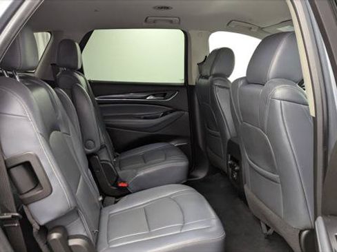 Used 2021 Buick Enclave Essence FWD image 21