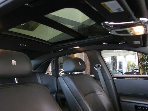 Used 2013 Rolls-Royce Ghost 4dr Sedan image 41