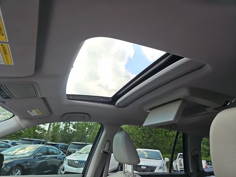Used 2019 Honda Pilot Touring image 14