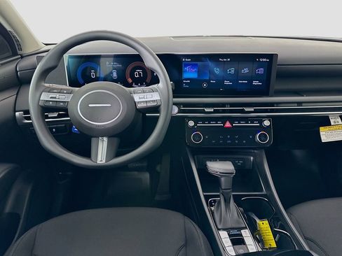 New 2026 Hyundai Tucson SEL FWD image 18