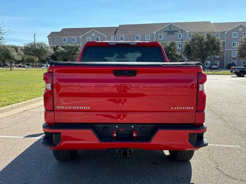 Used 2023 Chevrolet Silverado 1500 Custom image 7
