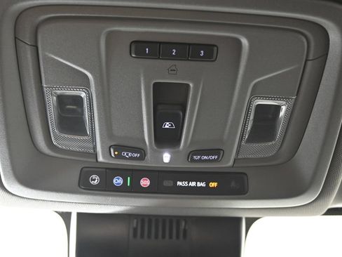 Used 2024 GMC Sierra 3500 SLE w/ SLE Value Package AWD/4WD image 32