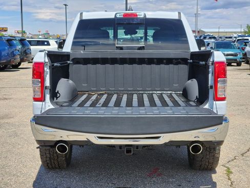 Used 2022 RAM 1500 Big Horn AWD/4WD image 11