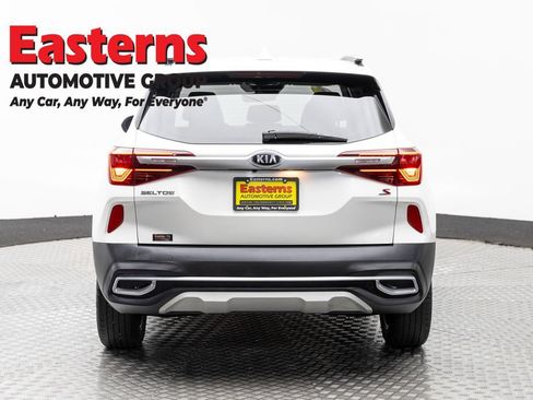 Used 2021 Kia Seltos S AWD/4WD image 6