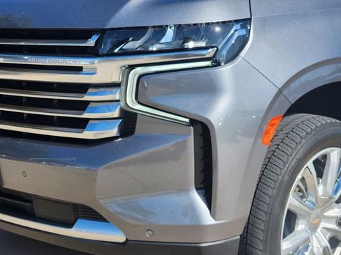 Certified 2022 Chevrolet Tahoe High Country RWD image 5