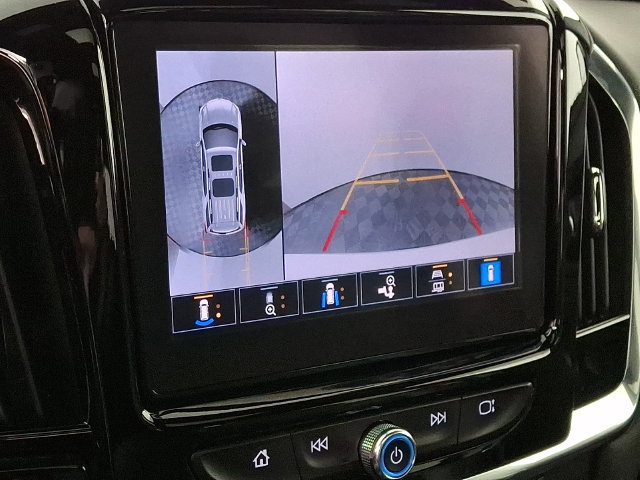 Used 2023 Chevrolet Traverse RS AWD/4WD image 4