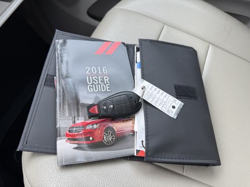 Used 2016 Dodge Grand Caravan SE w/ Quick Order Package 29E SE FWD image 36