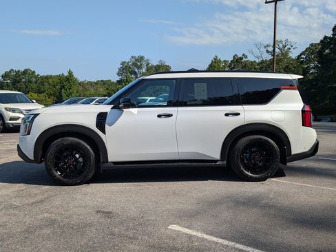 Used 2026 Nissan Armada PRO-4X w/ Captain's Chari Seat Package AWD/4WD image 6