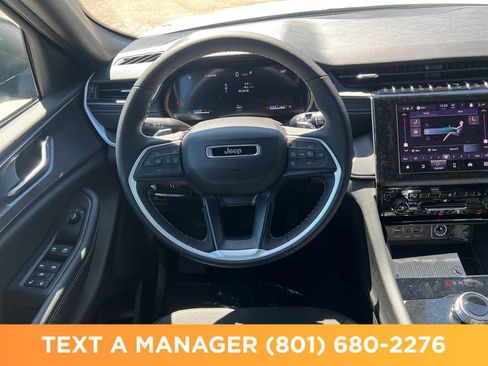 New 2026 Jeep Grand Cherokee L 4WD image 13