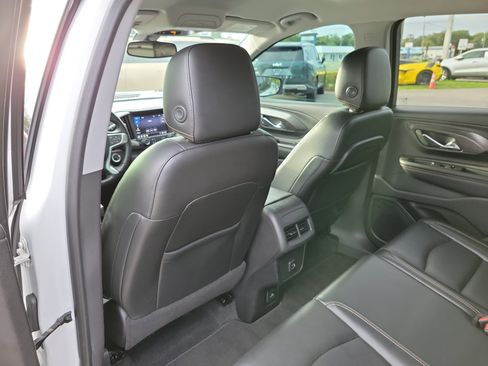 Used 2019 GMC Terrain SLT FWD image 16