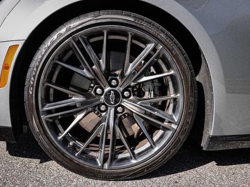 Used 2023 Chevrolet Camaro ZL1 image 65