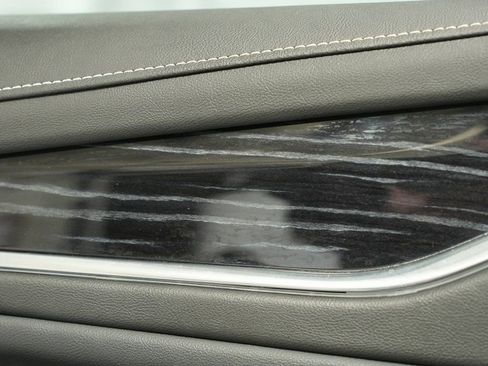 Used 2022 Cadillac Escalade ESV Sport w/ Touring Package image 17