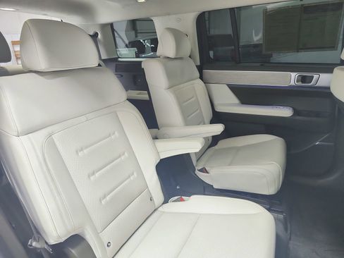 Used 2024 Hyundai Santa Fe Calligraphy FWD image 48