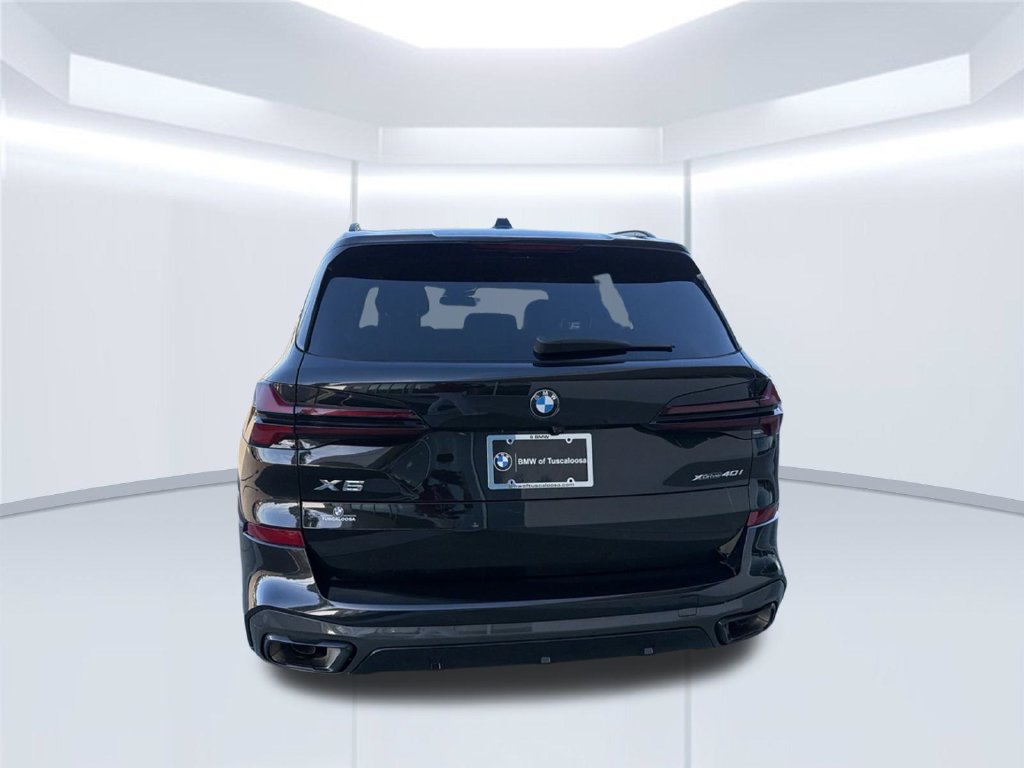 Used 2024 BMW X5 xDrive40i w/ M Sport Package AWD/4WD image 5