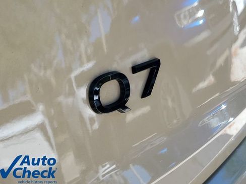 Used 2025 Audi Q7 2.0T Premium Plus w/ Premium Plus Package AWD/4WD image 9
