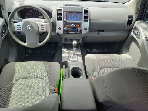 Used 2021 Nissan Frontier SV RWD image 15