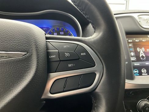 Used 2021 Chrysler 300 Touring w/ Sport Appearance Package image 18