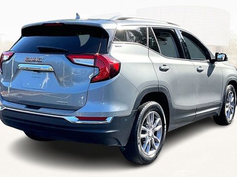 Used 2023 GMC Terrain SLT image 6