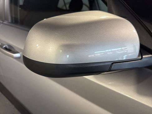 Used 2025 Hyundai Venue SE image 10