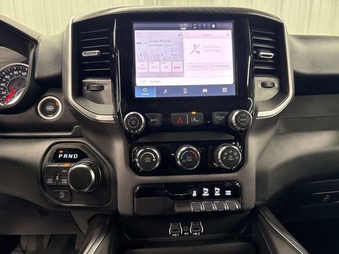 New 2026 RAM 1500 Express AWD/4WD image 21