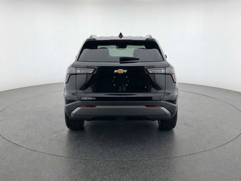 Used 2025 Chevrolet Equinox LT image 7