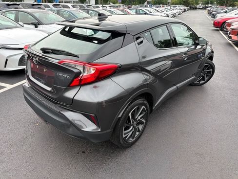 Used 2021 Toyota C-HR Limited FWD image 5