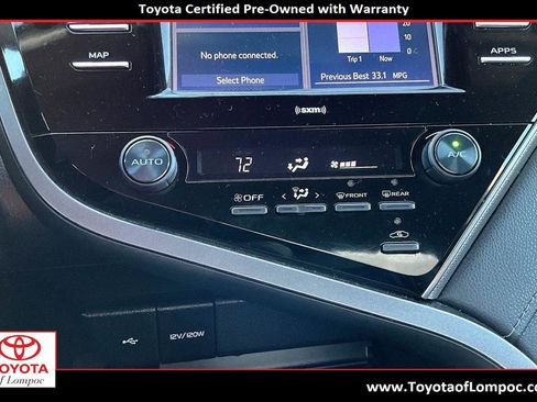 Used 2020 Toyota Camry SE image 15
