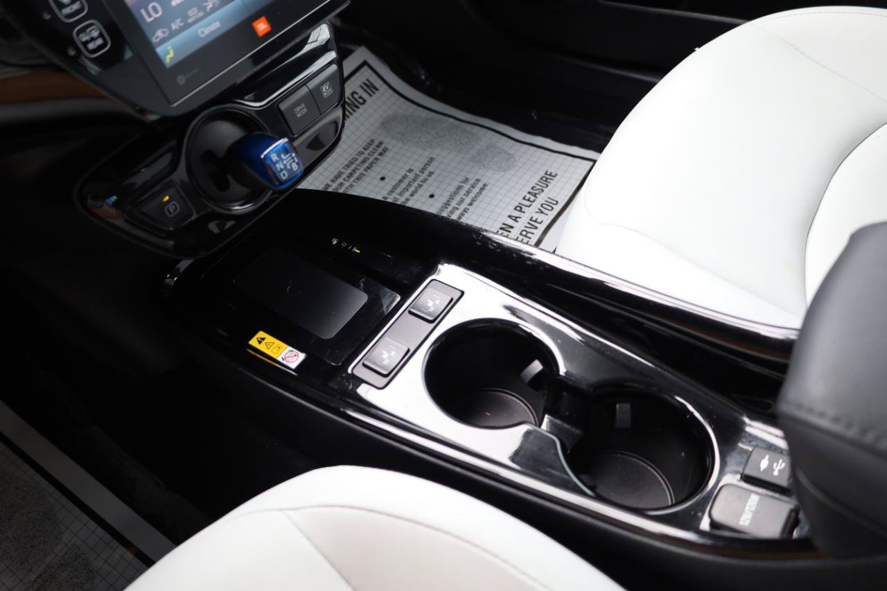 Used 2019 Toyota Prius Limited FWD image 12