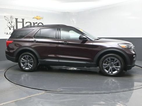 Used 2023 Ford Explorer XLT w/ Equipment Group 202A AWD/4WD image 67