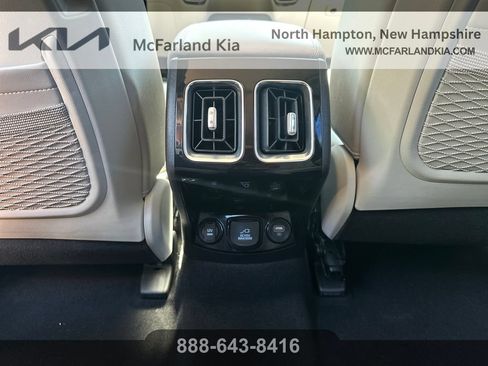 Used 2023 Kia Sorento SX Prestige AWD/4WD image 23