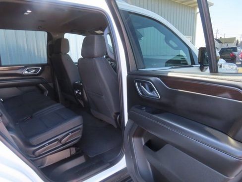 Used 2024 GMC Yukon SLE AWD/4WD image 26