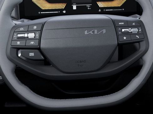 New 2026 Kia K4 EX image 24