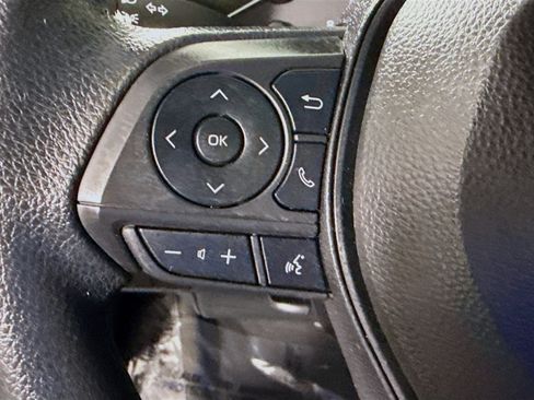 Used 2024 Toyota Corolla LE FWD image 14