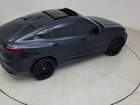 Used 2025 BMW X6 xDrive40i w/ Executive Package image 82