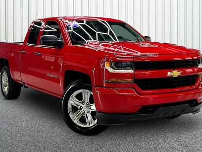 Used 2017 Chevrolet Silverado 1500 Custom w/ Custom Convenience Package