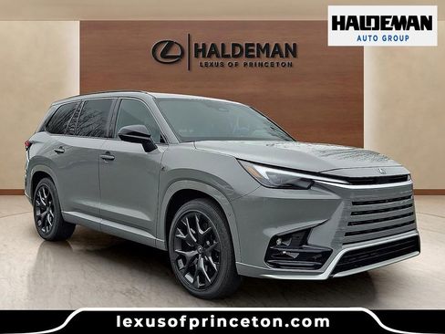 New 2026 Lexus TX 500h AWD image 1