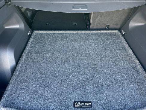 Certified 2022 Volkswagen Atlas Cross Sport SE image 16