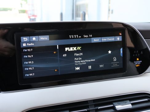 Used 2020 Hyundai Palisade Limited w/ Winter Weather Package AWD/4WD image 24