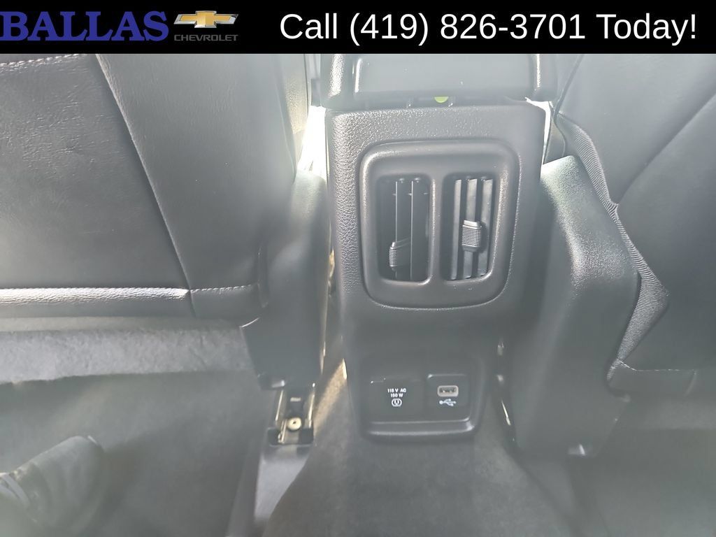 Used 2019 Jeep Compass Latitude FWD image 22