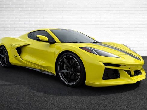 Used 2024 Chevrolet Corvette E-Ray w/ Stealth Interior Trim Package image 3