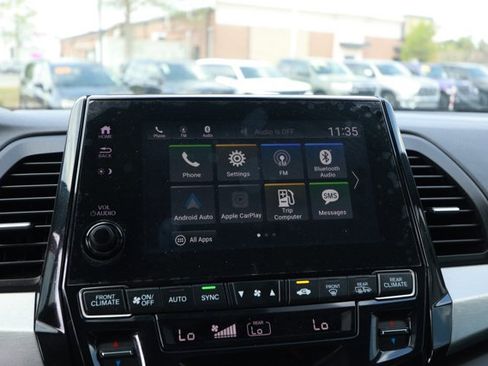 Used 2023 Honda Odyssey Sport image 16