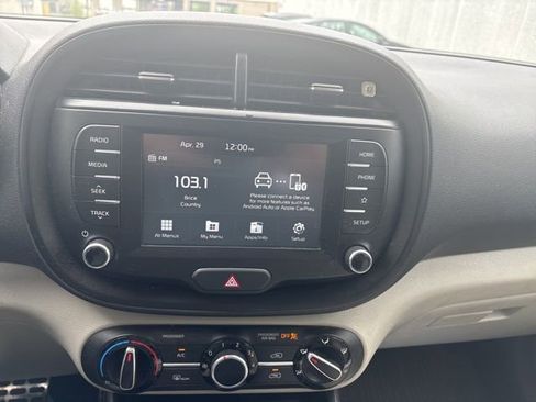 Certified 2021 Kia Soul LX FWD image 11
