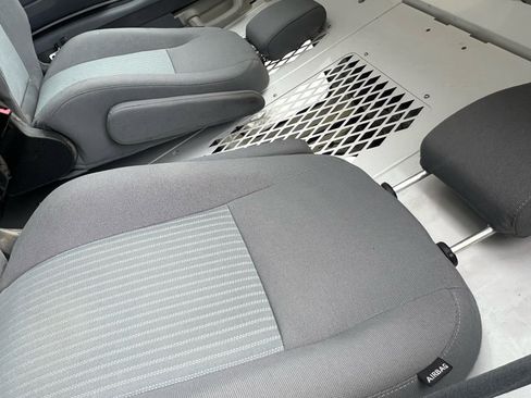 Used 2016 Ford Transit 250 130 Low Roof image 10