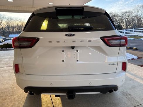 Used 2023 Ford Escape ST-Line Select w/ Tech Pack #2 image 9